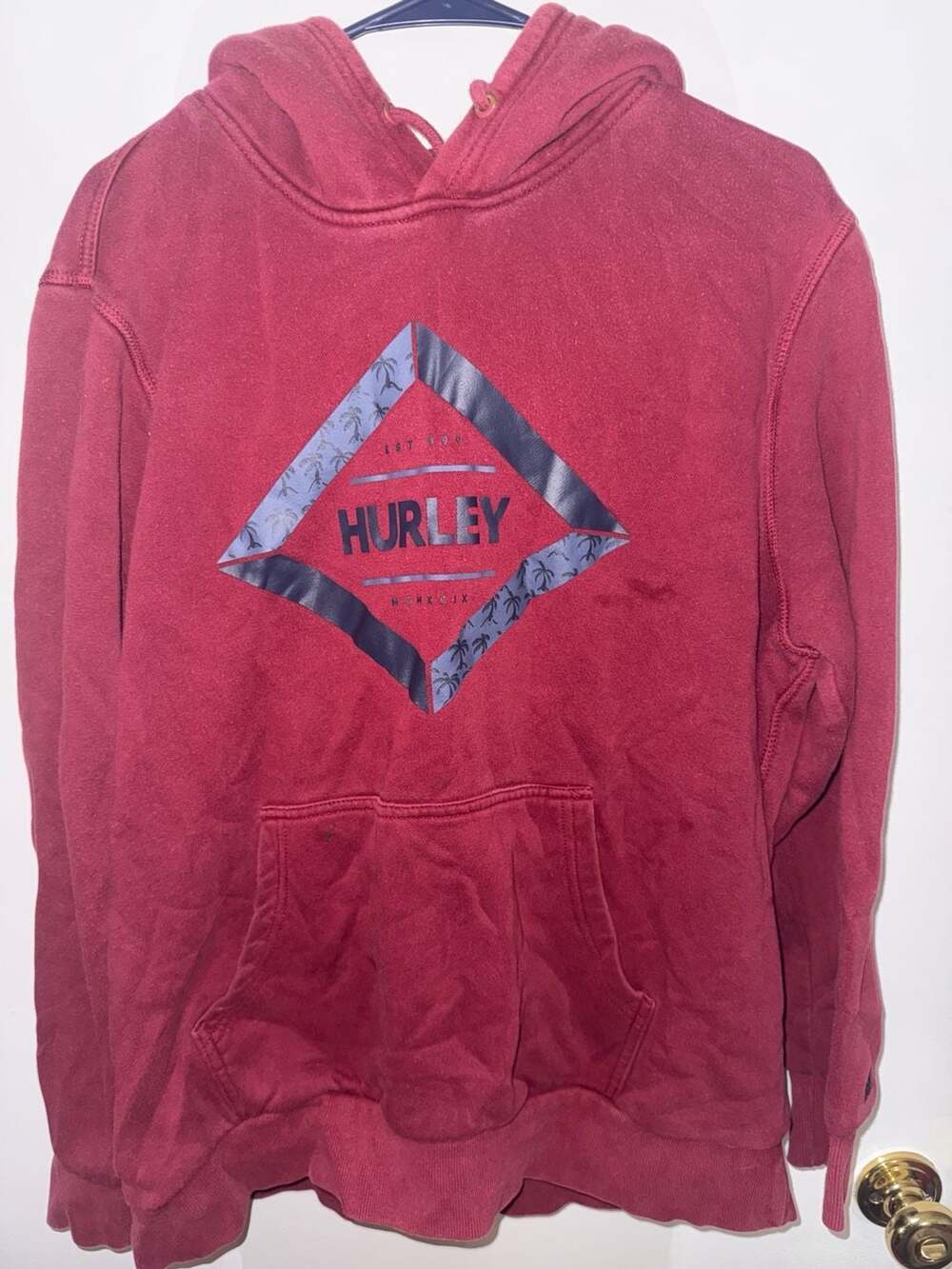 Hurley Men's Graphic Fleece Pullover Hoodie - Burgundy